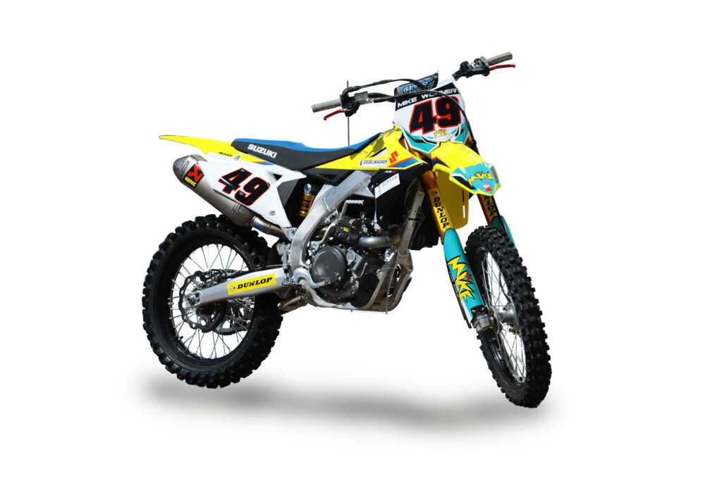 Türkis gelbes Motocrossbike Suzuki RMZ 450 von Mike Wohner.